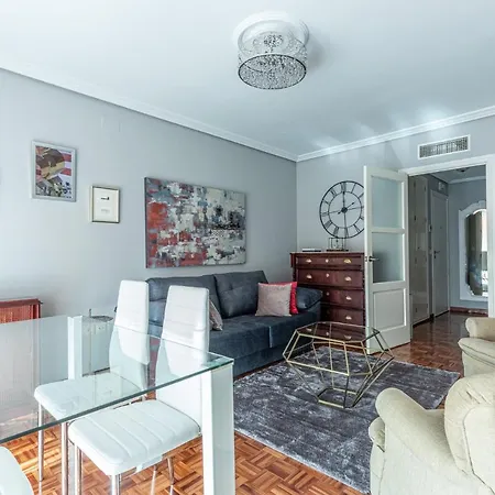 Ideal Apto 1 Hab 4 Px Acogedor Y Buenas Calidades * Córdoba